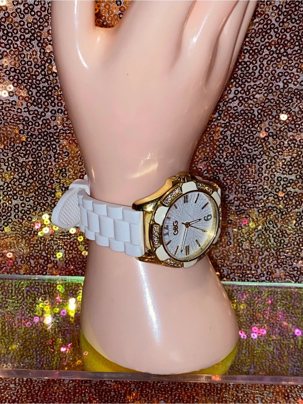 Guess G by Guess White & Gold Crystal Accent Watch | Silicone Strap | Fresh Luxe